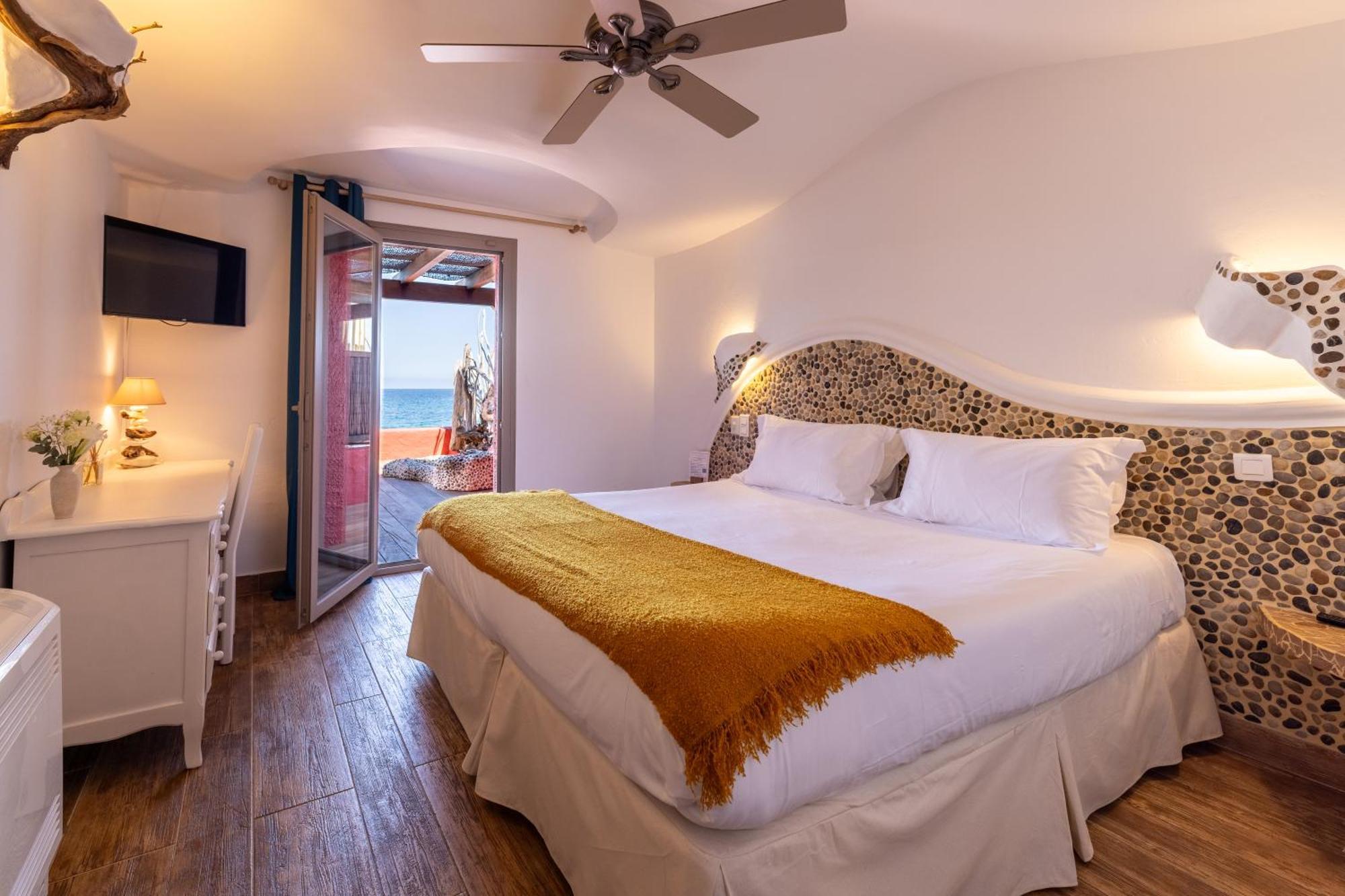 Hotel Dolce Notte Saint-Florent  Exteriör bild